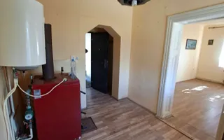 Apartament 2 camere la casa in imobil cu 2 apartamente - Poză 12