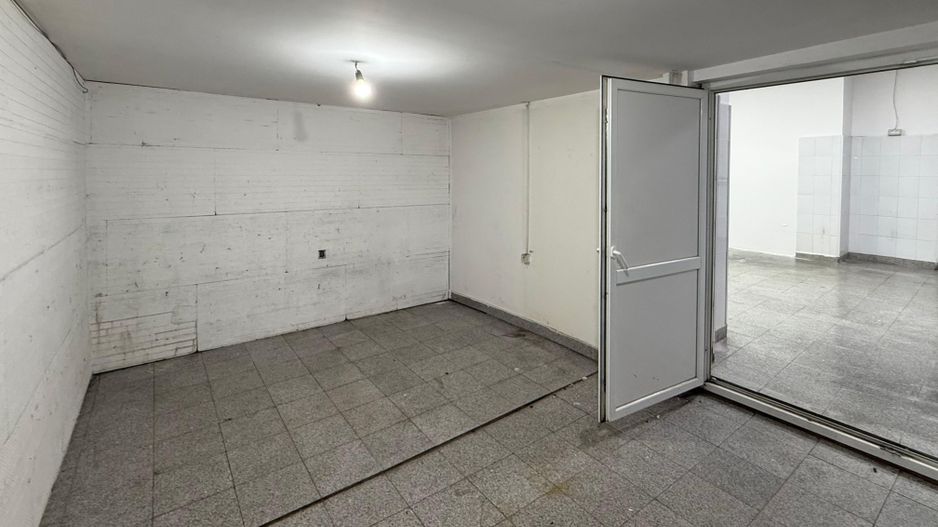 Spațiu comercial de vanzare 146 mp utili vitrină stradală zona Tineretului - Poză 7