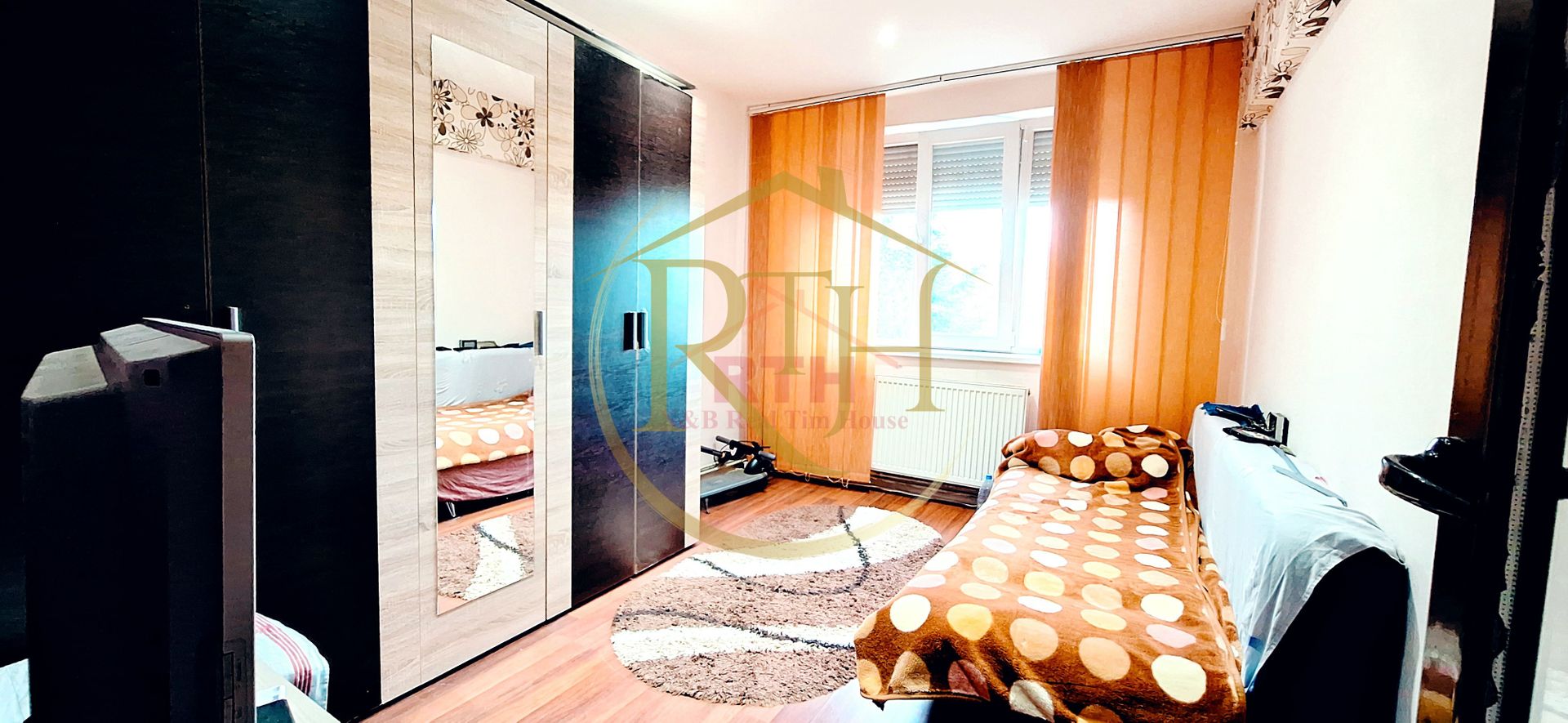 Apartament 2 camere,decomandat,situat langa Complexul Bega Bujorilor . - Poză 7