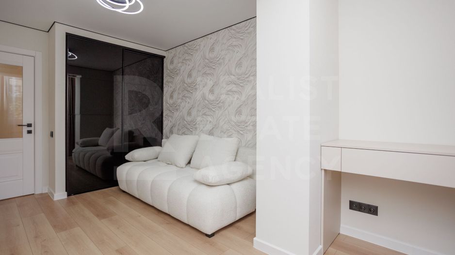 Vânzare, apartament 3 camere + living 71 mp, str. Cornului, Buiucani - Poză 7