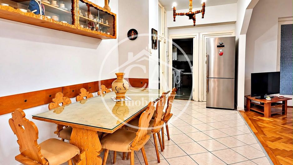 Apartament cu 3 camere de închiriat în zona central , Oradea - Poză 1
