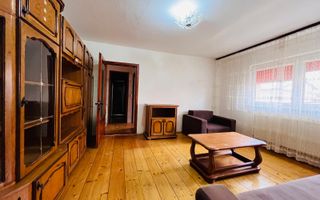 Apartament cu 2 camere de vanzare, Cetate - Poză 4