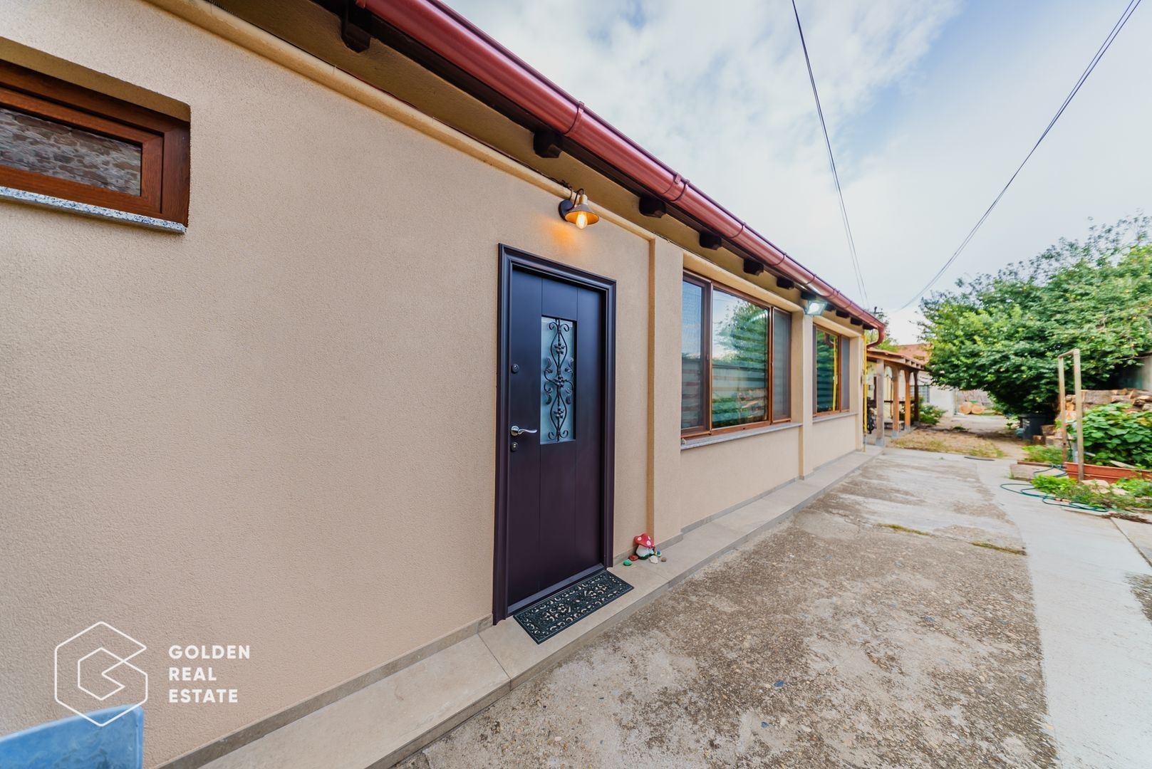 Apartament 2 camere la curte, spatios si renovat, Aradul Nou - Poză 2