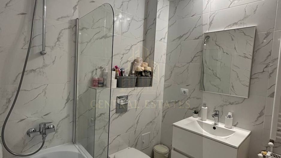 Studio luminos spre vanzaare, la poalele Pietrei Craiului – Zărnești - Poză 7