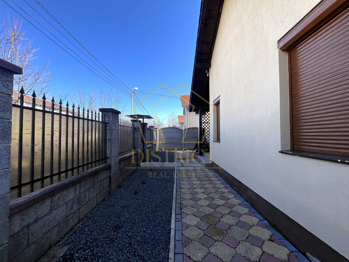 Casa individuala cu 3 camere si garaj I Giroc - Poză 12