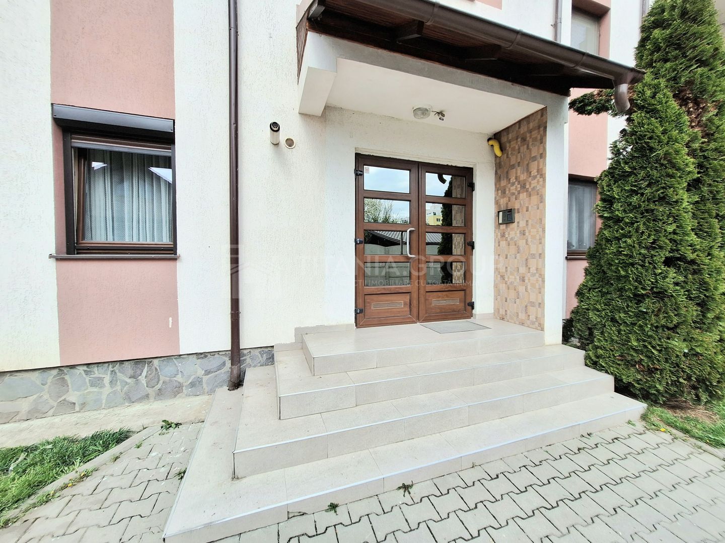Apartament 2 camere cu vedere superba, modern mobilat+parcare, Coresi - Poză 14