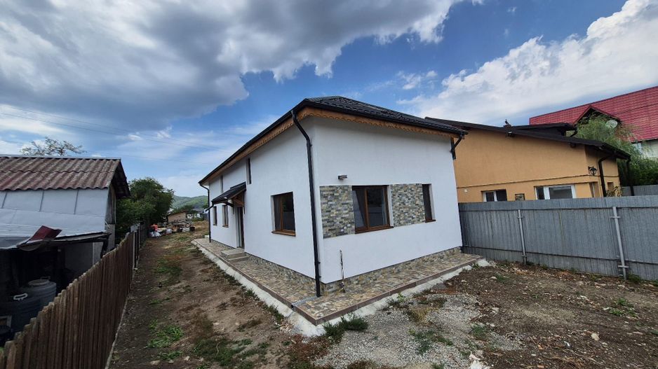 Vila/casa noua: P+M, Banesti-Prahova - 150 mp utili + teren 875 mp! - Poză 32