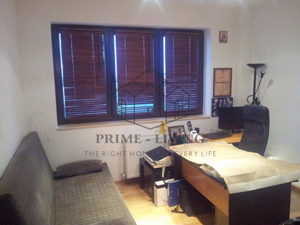 PENTHOUOSE SPATIOS CU 3 CAMERE IN COMPLEX REZIDENTIAL - Poză 4