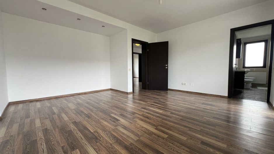 Vila tip Duplex Pipera | 260 mp Utili | Curte Proprie 4 Locuri Parcare - Poză 7