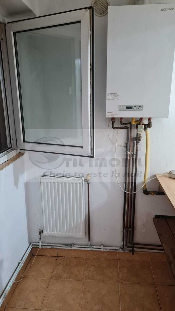 Libera garsoniera de vanzare in Iasi, bd Poitiers, decomandata - Poză 4