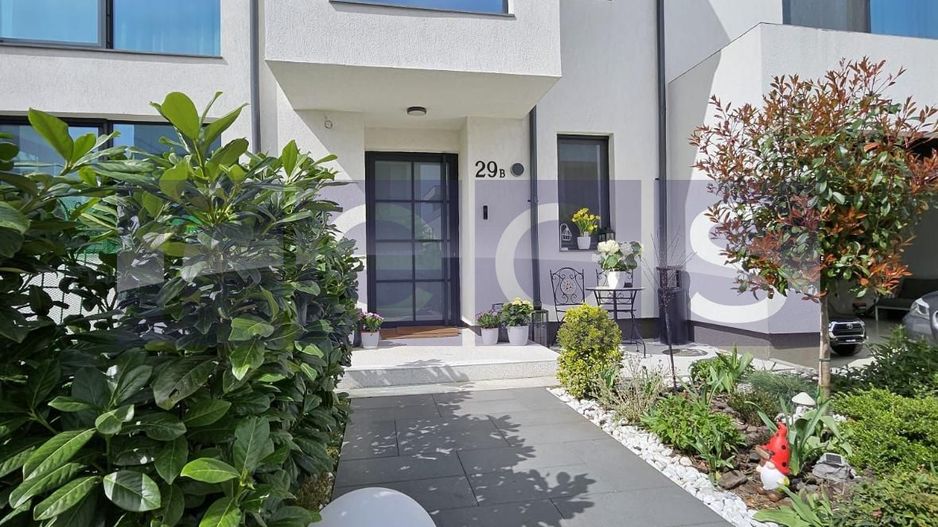 VANZARE CASA PIPERA | 8 DORMITOARE | 310 MP - Poză 4