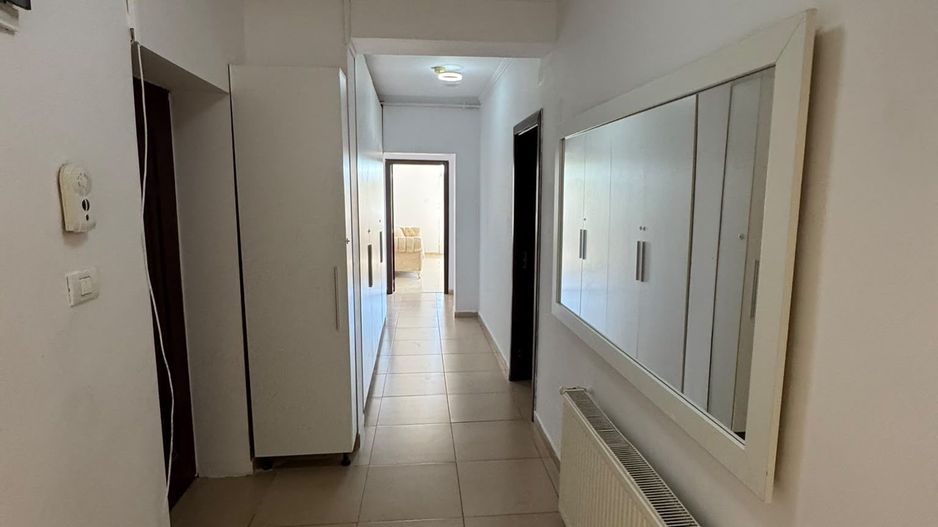 Terasă 22 mp // Vedere la Lac // Renovat - Poză 13