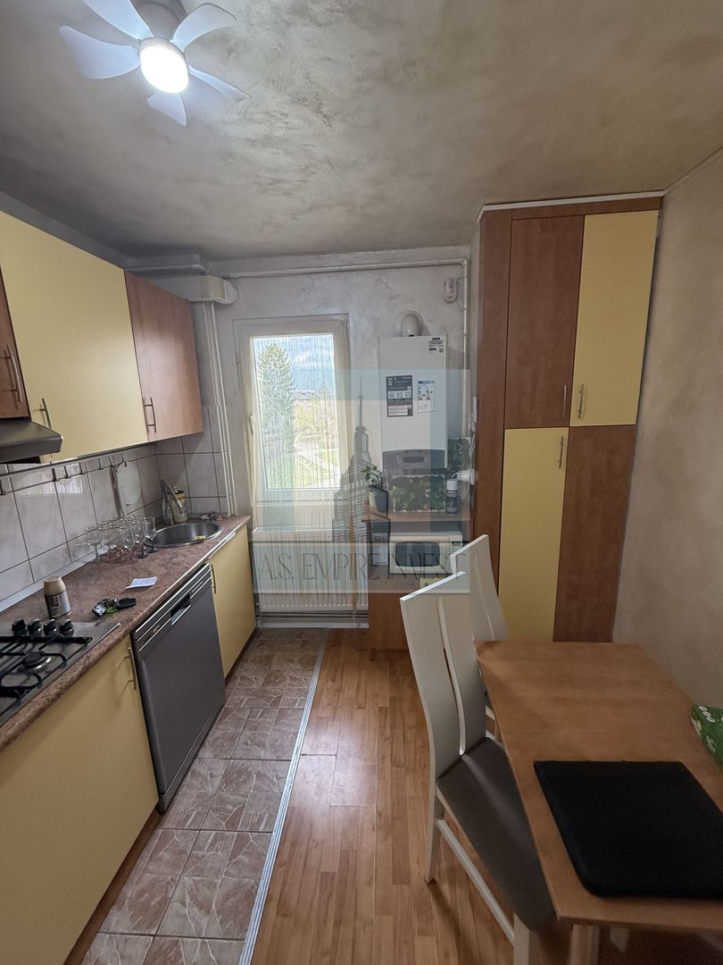 Apartament 3 camere, etj. 2/4, mobilat & utilat-zona Astra - Poză 9