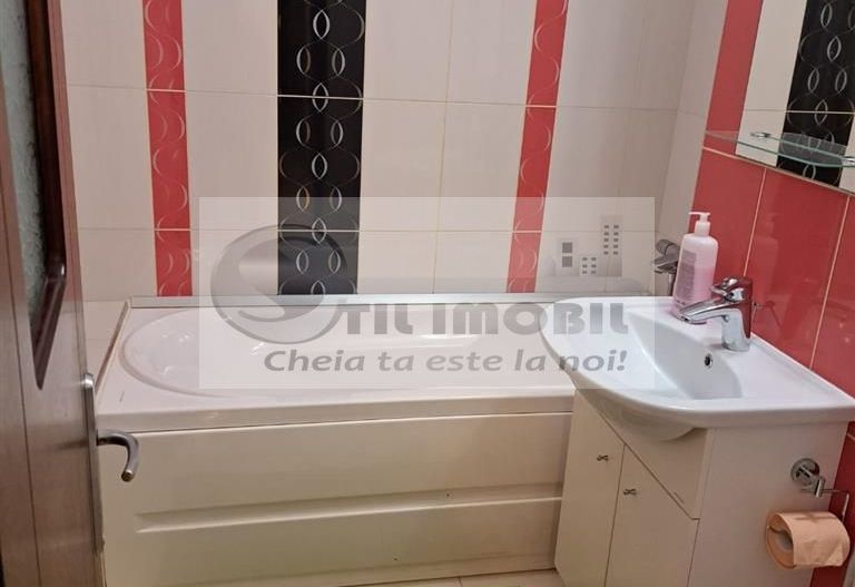 Apartament 3 camere decomandat - Baza 3 - etaj 2 - 60 mp - 122000 euro - Poză 6