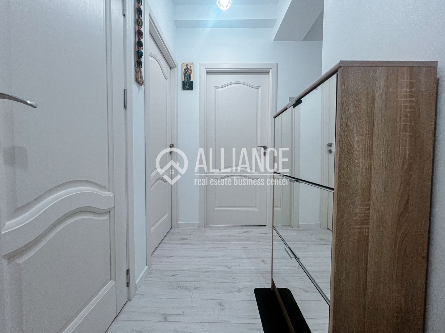 Palazu Mare(COD 05) - Apartament 3 camere| Parcare acoperită | Lac - Poză 8