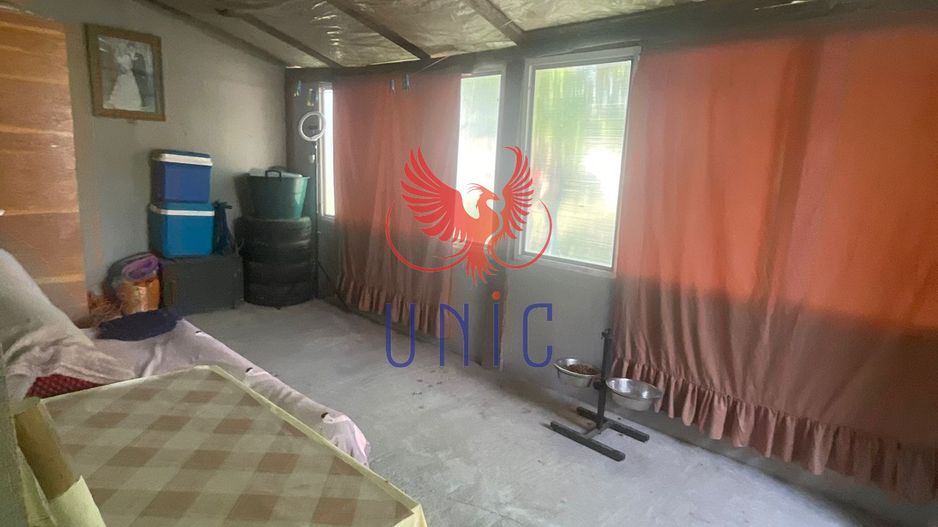 Casa cu teren de 1000 de mp -Radovan - Poză 17