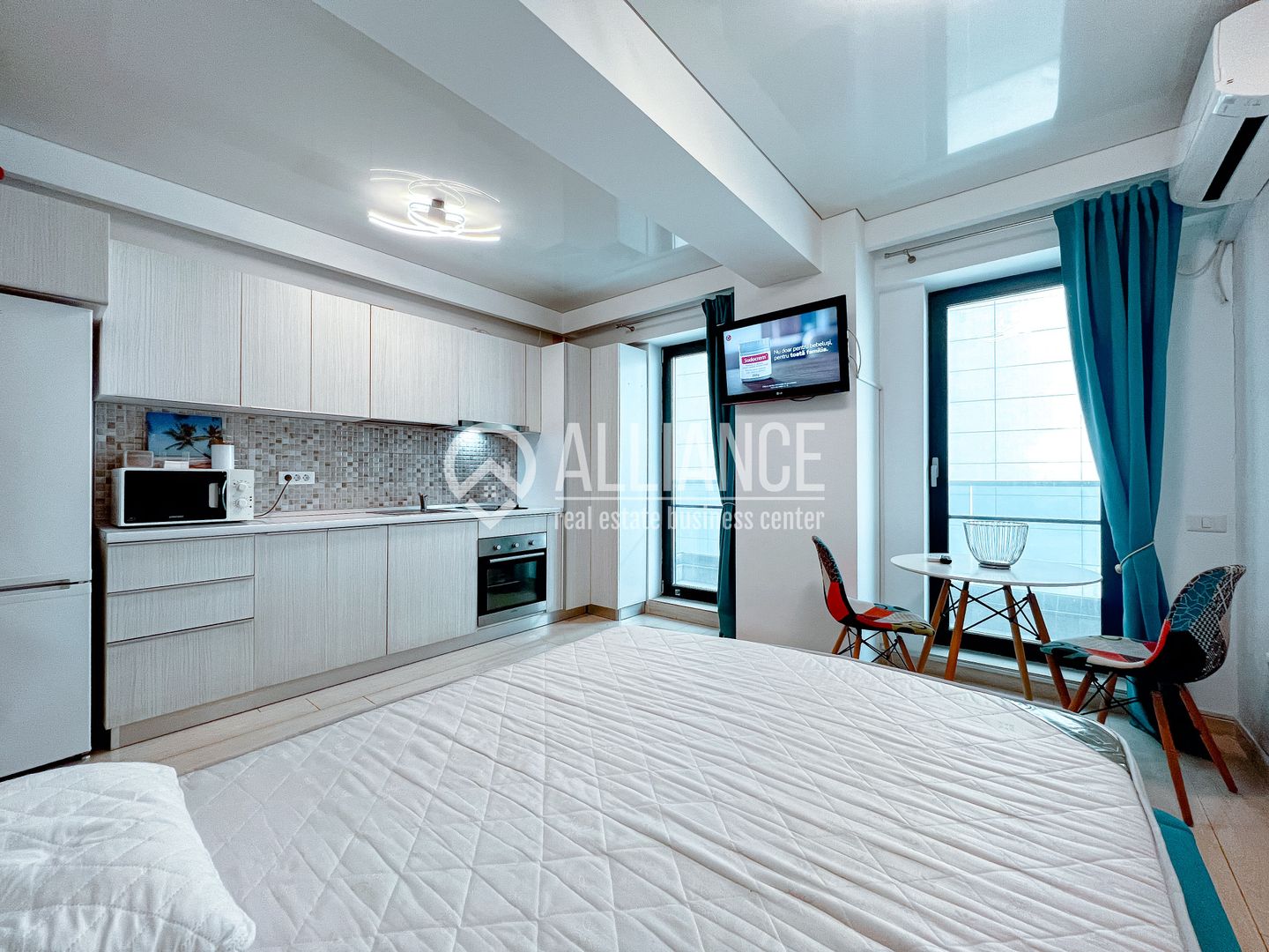 MAMAIA(COD 05)  - Studio Premium , Vedere spre Lac - Poză 7