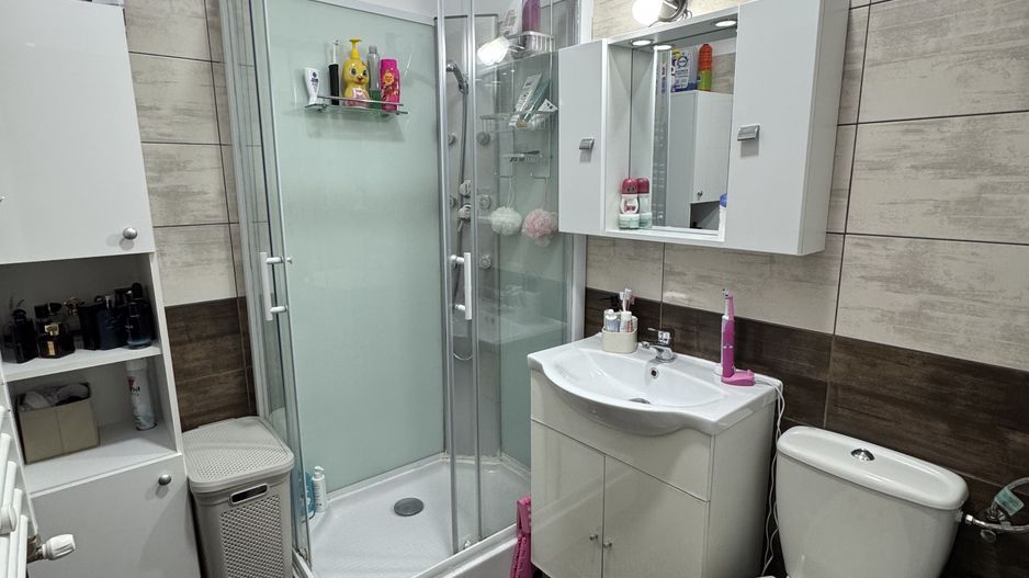 Apartament 2 camere + parcare Rahova. Teius. Sos Alexandriei N1 - Poză 6