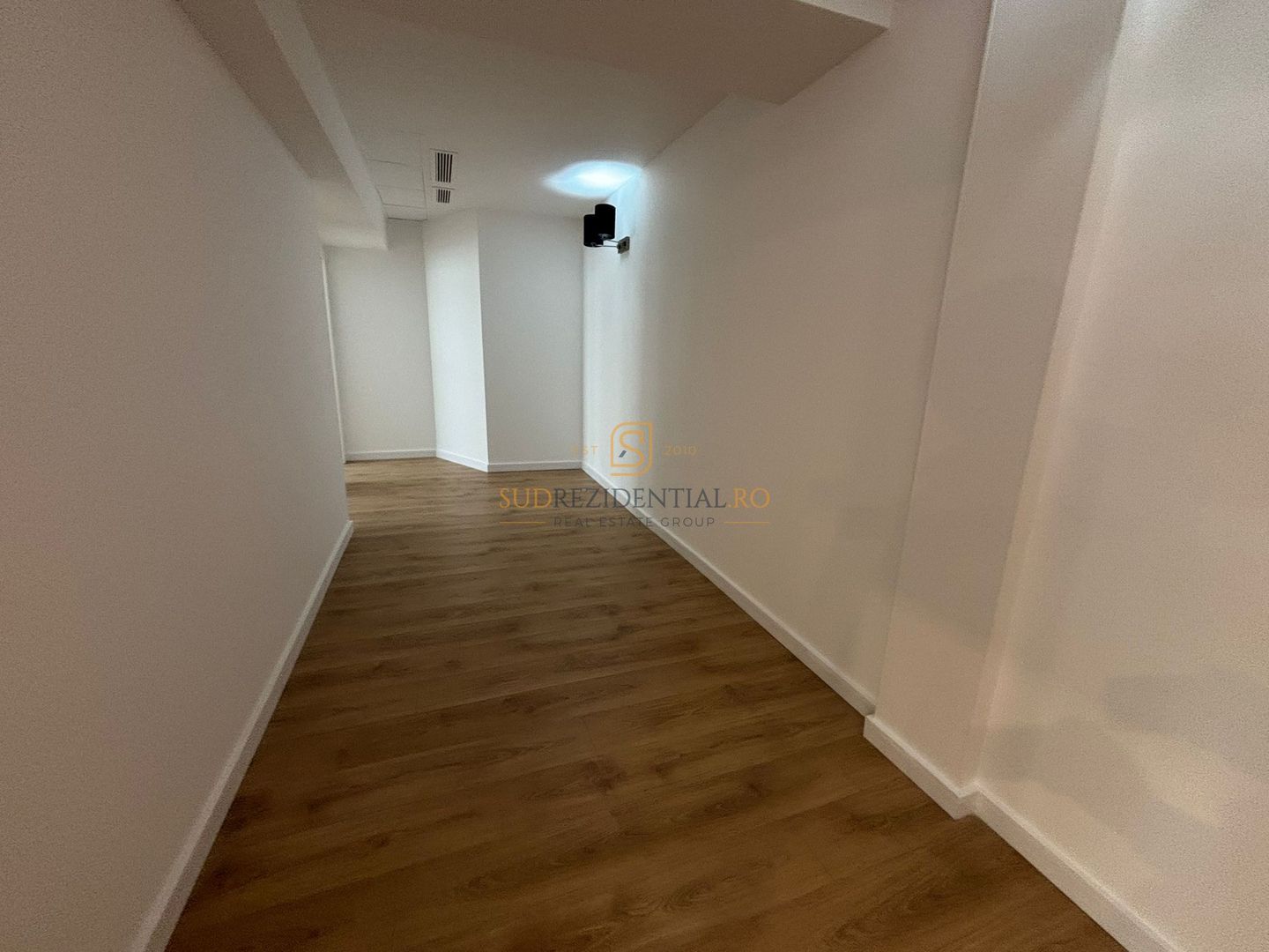 Apartament 3 camere, complet renovat, 84 mp utili, Vitan- Barzesti - Poză 11