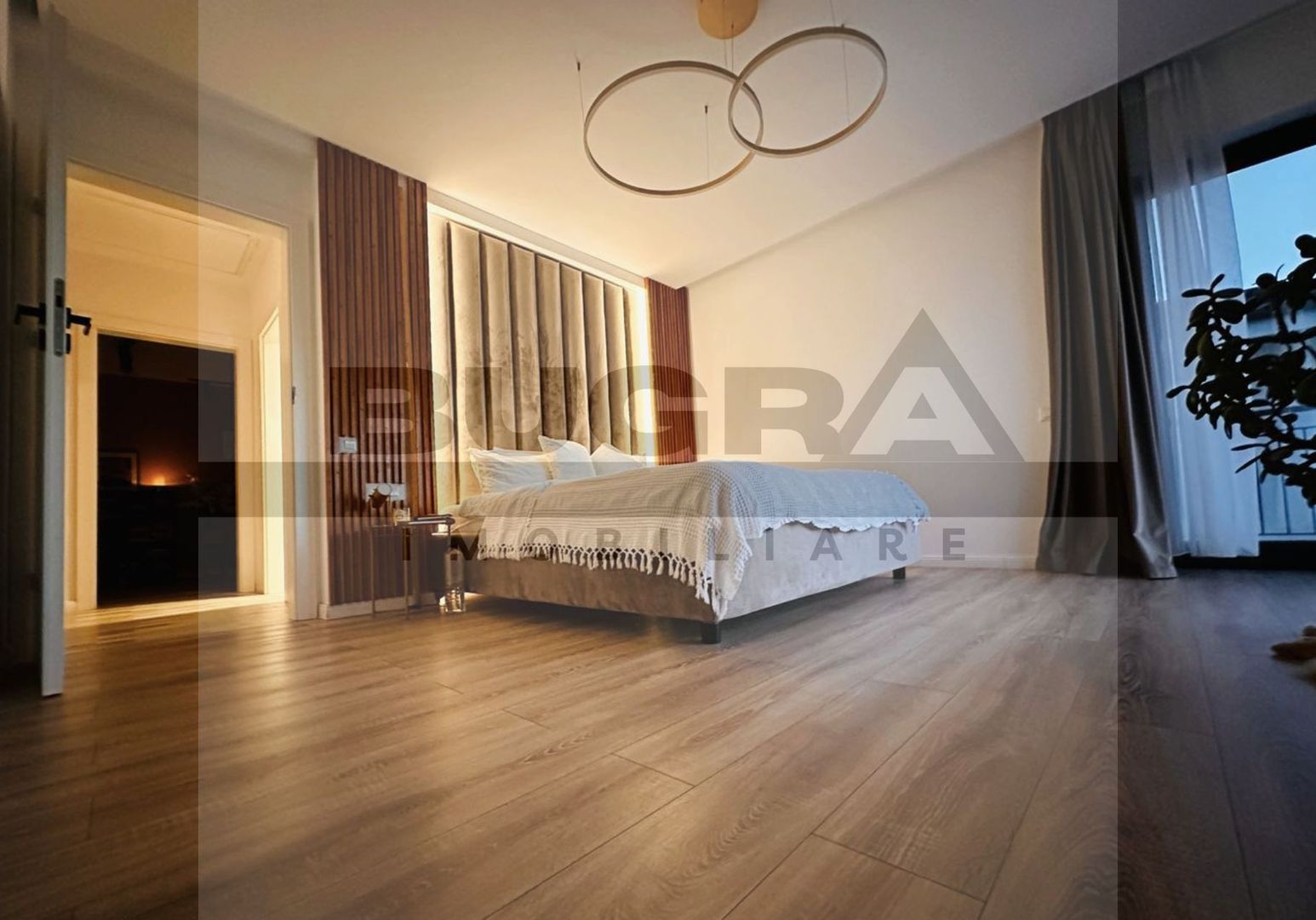 Casă individuala cu piscină si priveliste panoramica, zona Dezmir - Poză 7