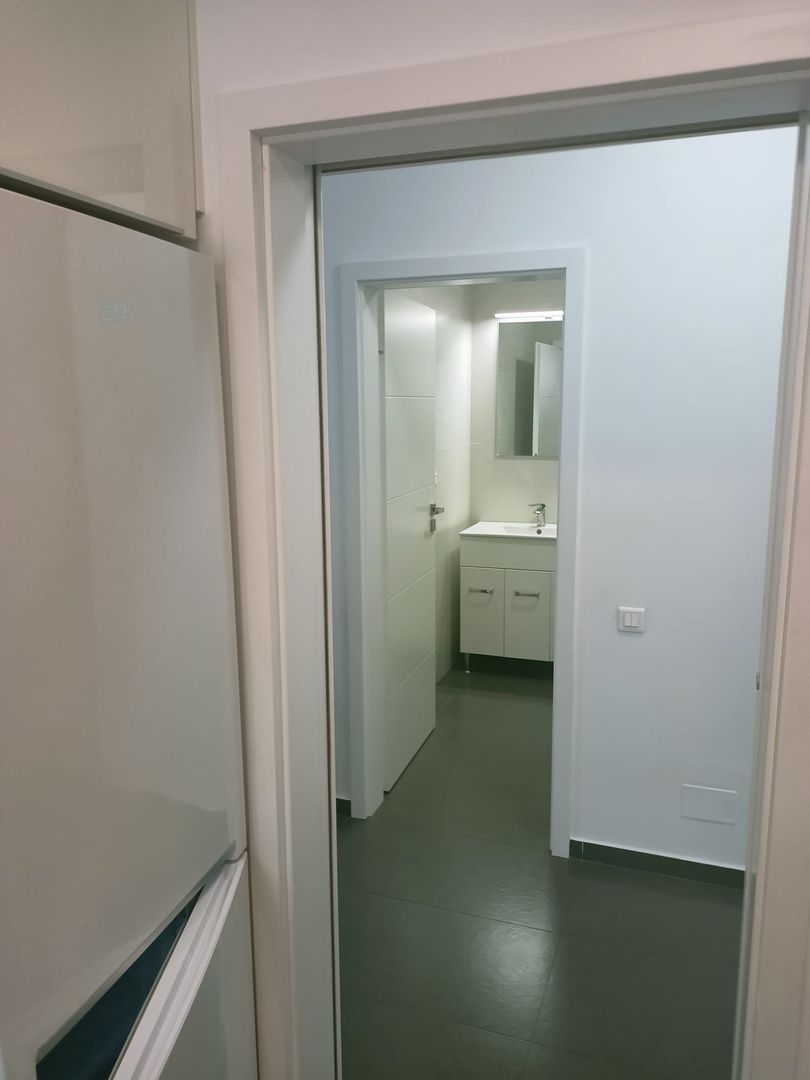 De inchiriat! Duplex nou in zona de case Db. Rotund - Poză 4