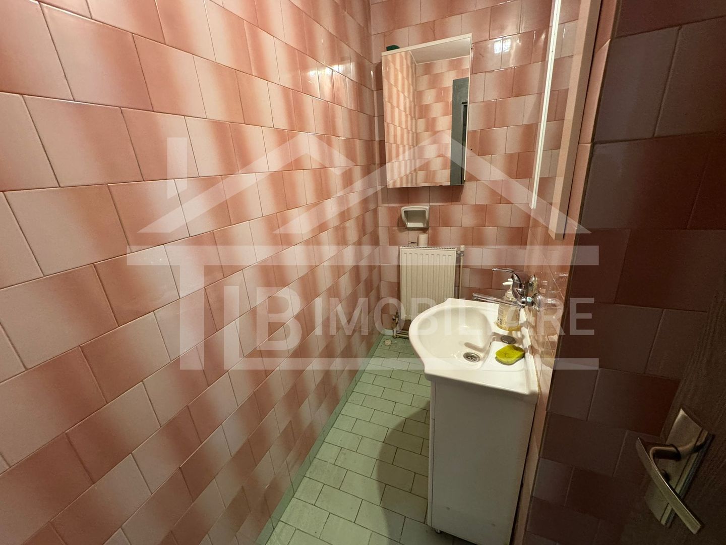 Apartament cu 3 camere, decomandat, 84mp, Zona Poli 2 - Poză 8