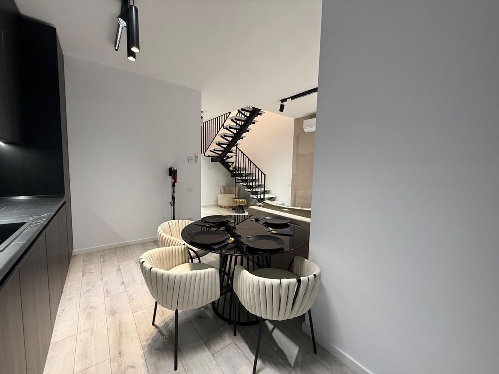 Apartament elegant 3 camere Win Herastrau - Poză 2