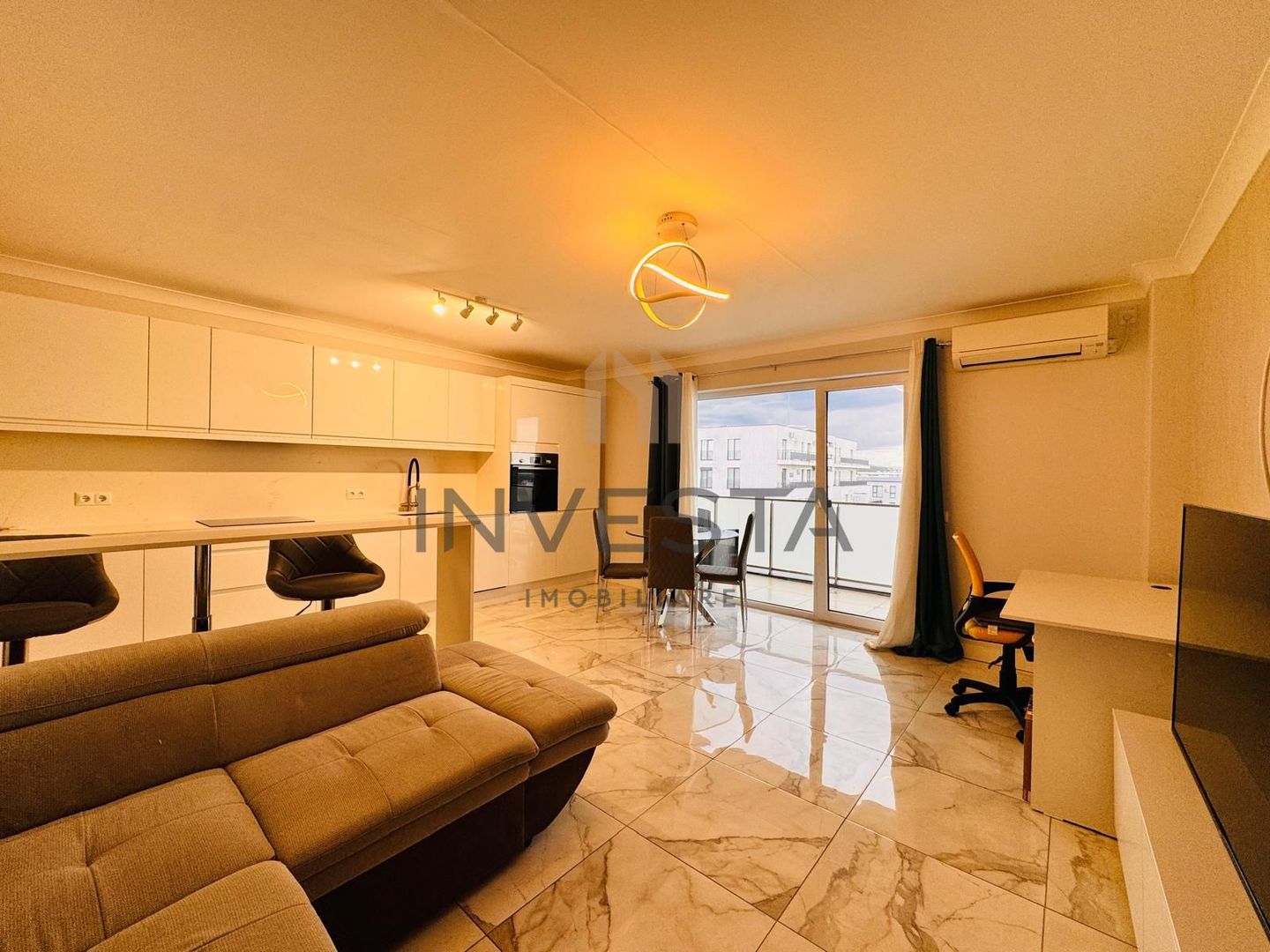 DE VANZARE APARTAMENT 2 CAMERE DECOMANDAT EUROPA - Poză 3