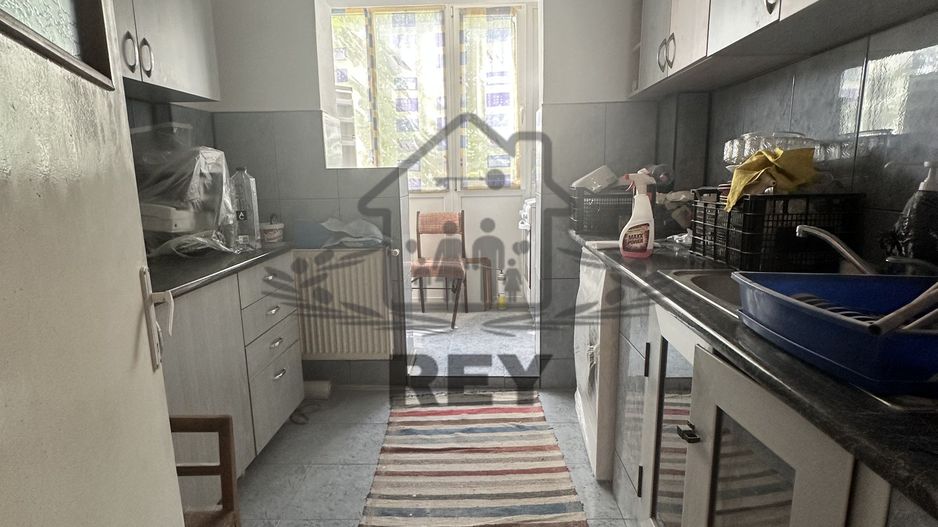 Apartament decomandat 2 camere de vânzare – Etaj 1, Str. Rahova, Sibiu - Poză 2