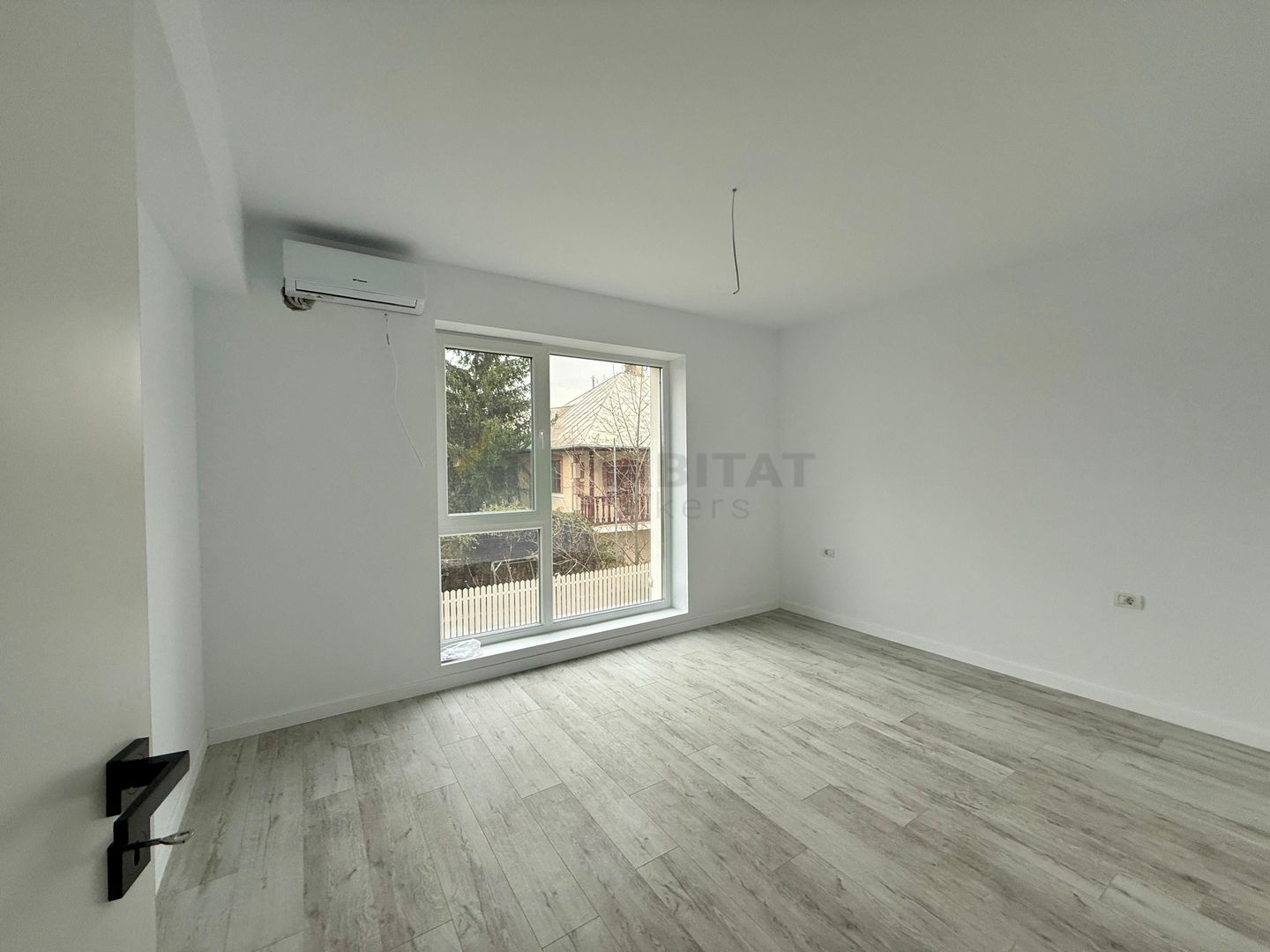 Apartament 2 camere de vânzare | City Nord Tunari | Strada 1 Decembrie - Poză 5
