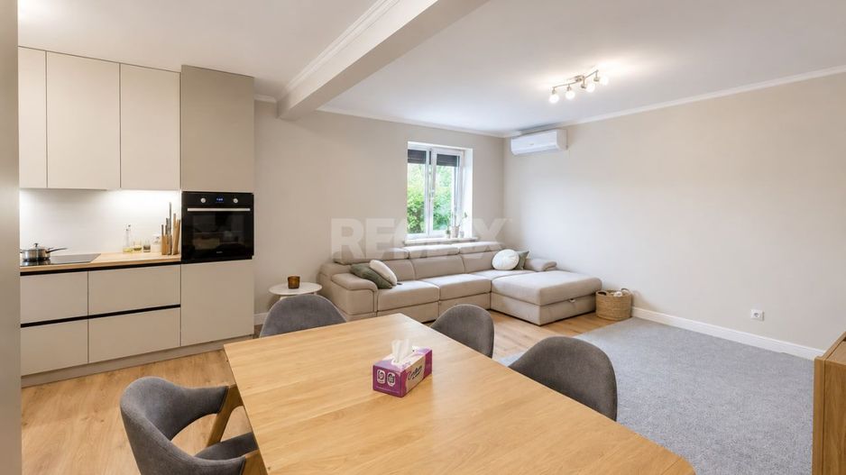 Casă 3 + Living, renovată | 17 ari | Panouri fotovoltaice | Pompă de căldură | Măgdăcești - Poză 7