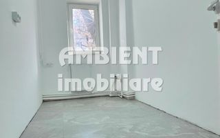 DE ÎNCHIRIAT - Spațiu birouri - Apartament cu 3 camere, parter, zona CENTRU; - Poză 5