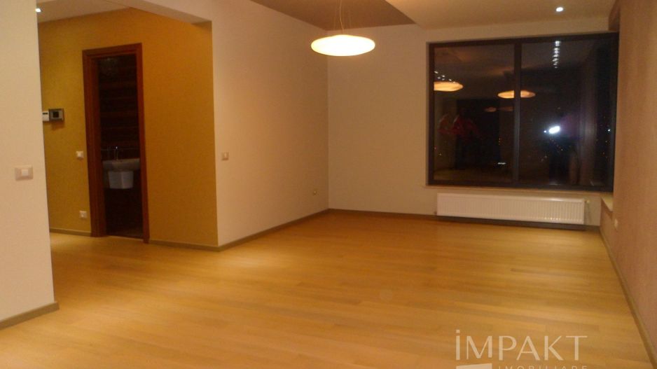 Casa de inchiriat pe 3 niveluri, cartier Grigorescu! - Poză 1