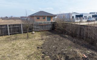 Teren 500 mp, împrejmuit, curent și internet pe teren, cu proiect și autorizație - Poză 12