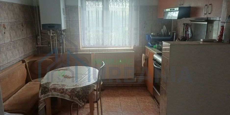 Apartament 3 camere de închiriat în Valea Lupului - Poză 2
