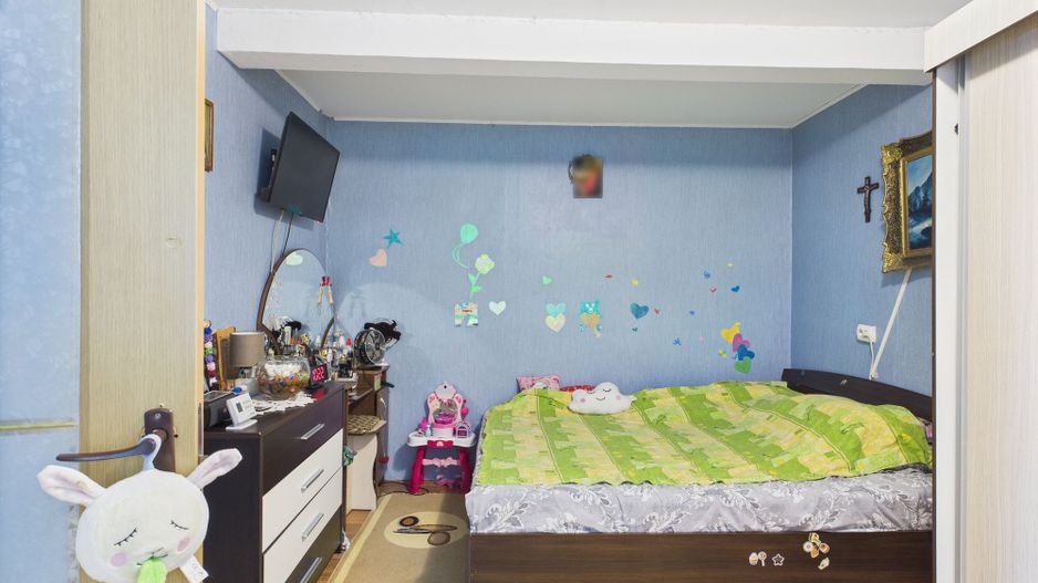 Casă cu 4 camere pe Bd. Laminorului – modernă și întreținută - Poză 10