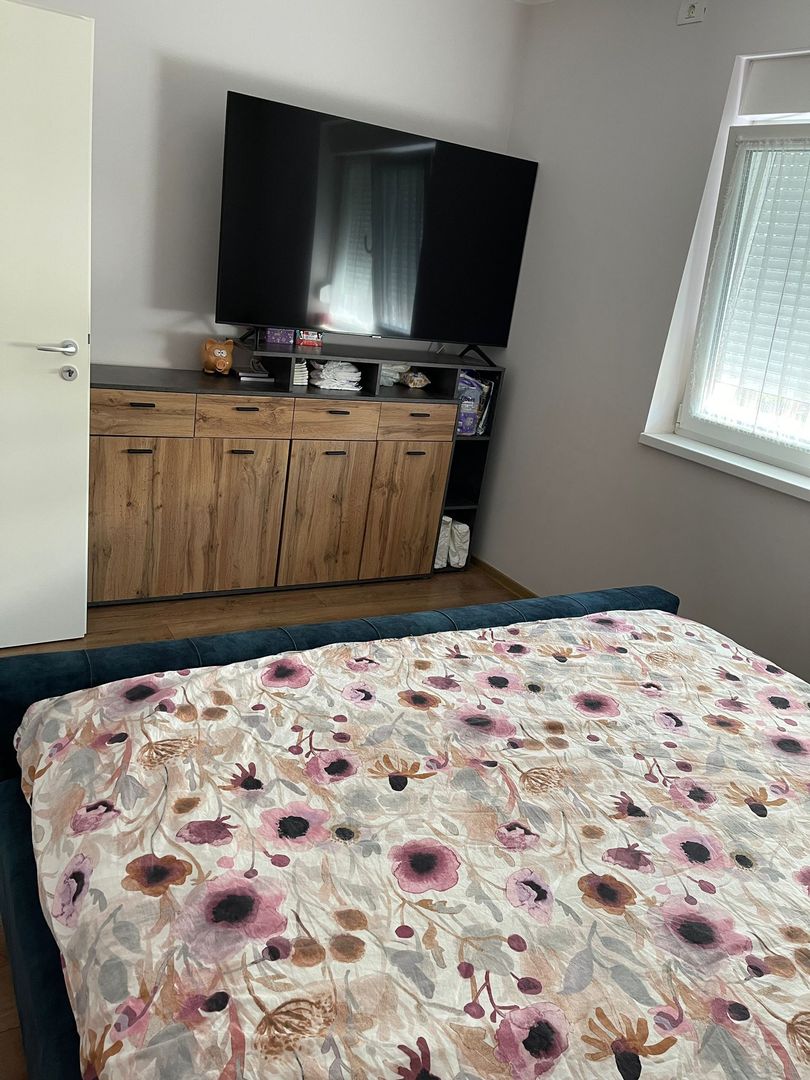 Apartament cu 2 camere si 2 locuri de parcare - Poză 8