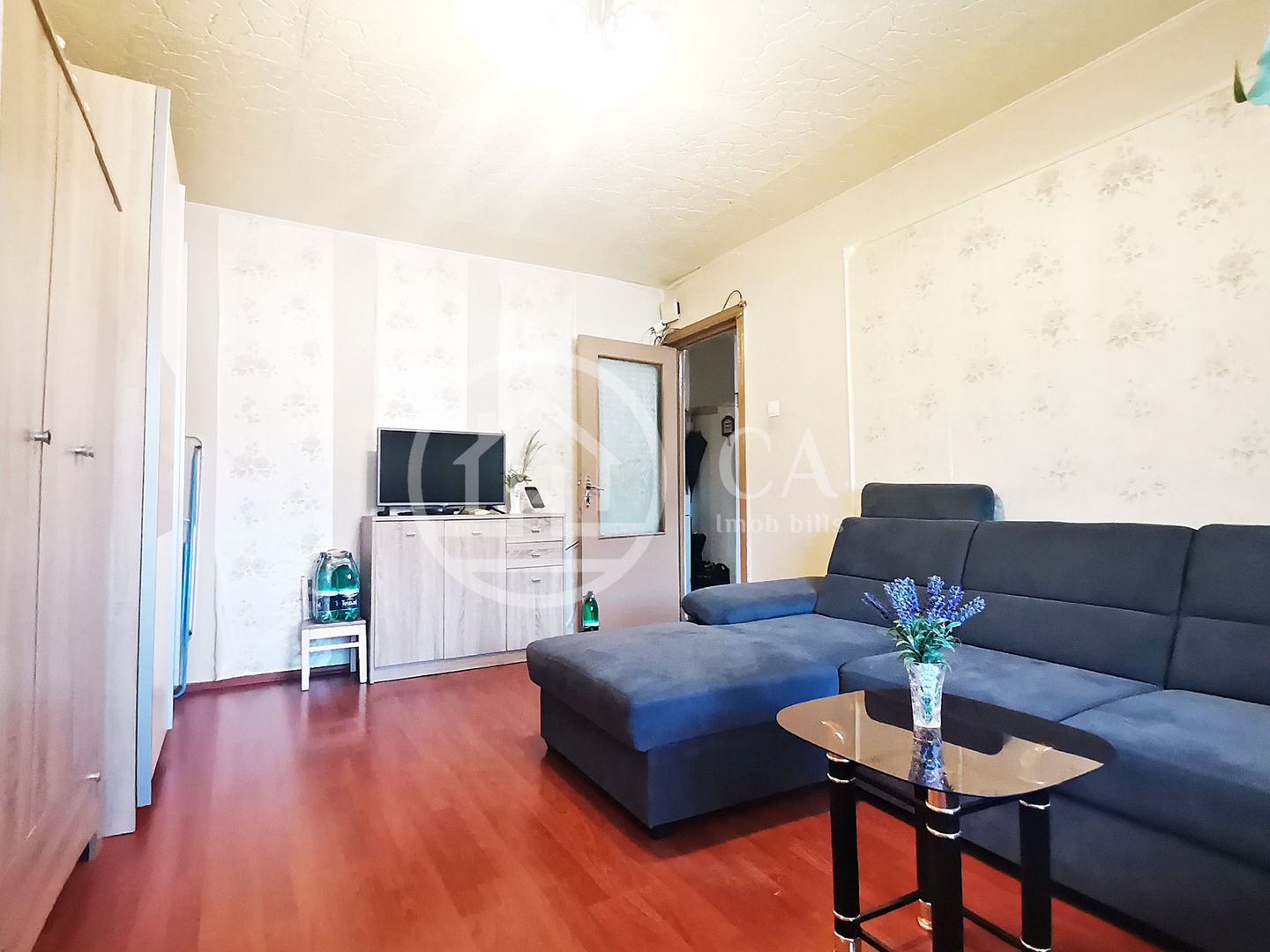 Apartament de vânzare cu 2 camere în zona Decebal, Oradea - Poză 1