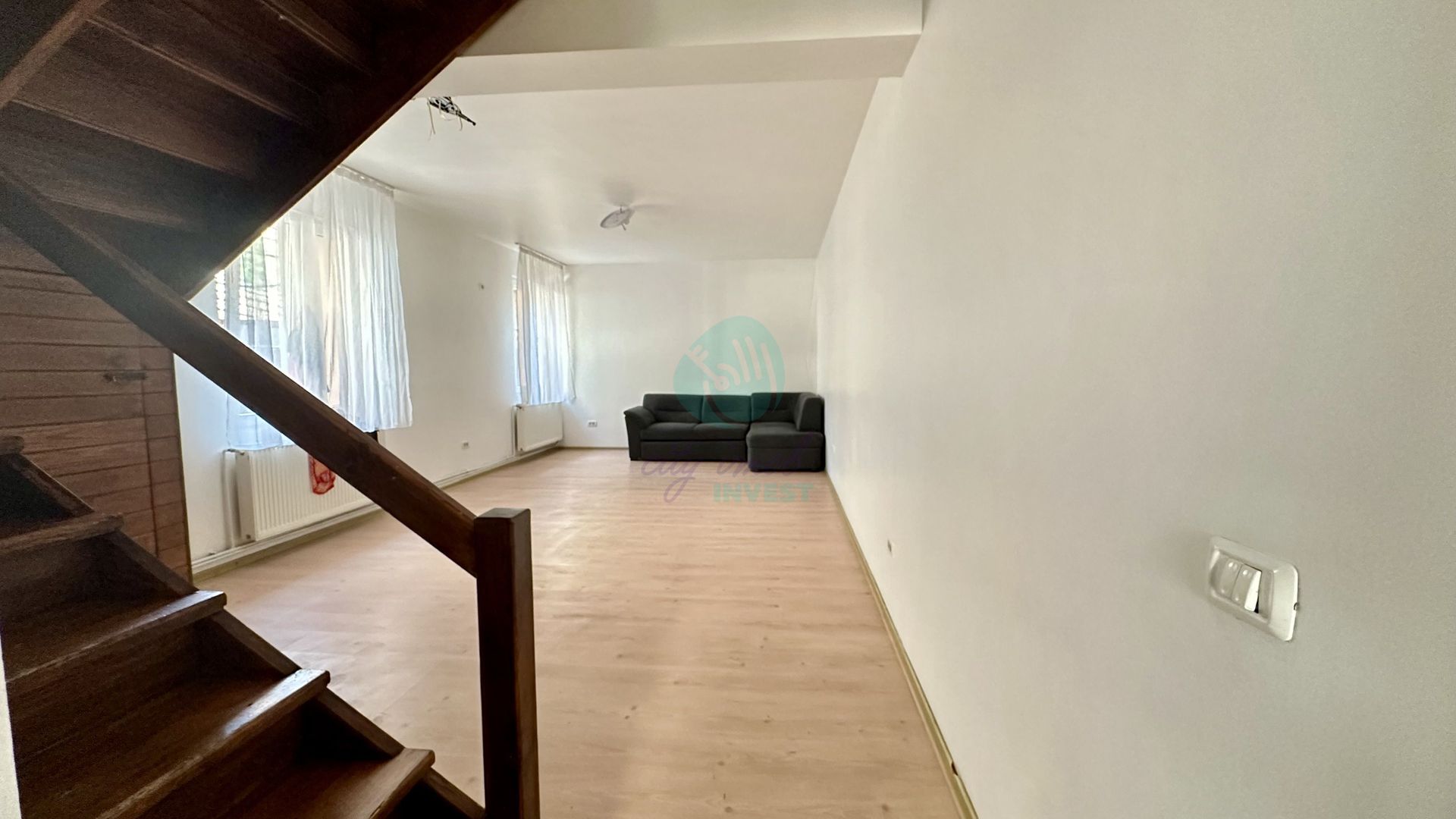 Casa construita in 2008 zona VATRA LUMINOASA - Poză 4