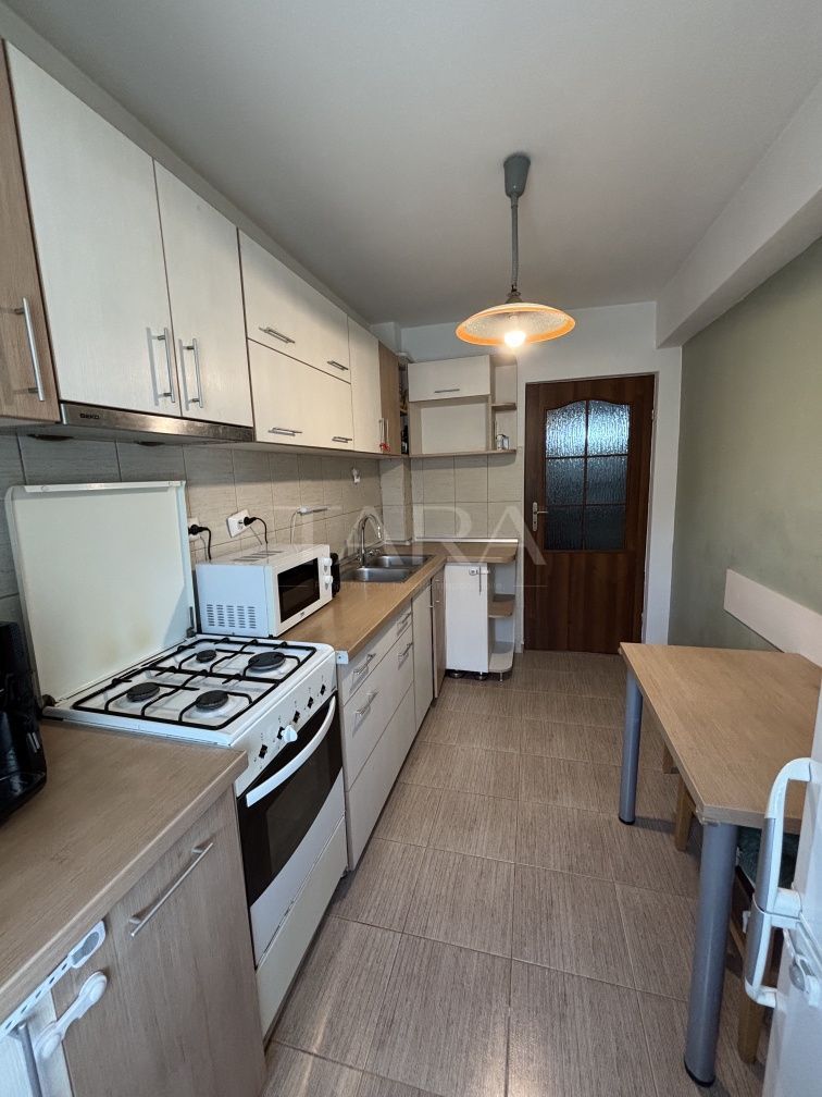 Apartament cu 2 camere, 48 mp utili, balcon și parcare. - Poză 3