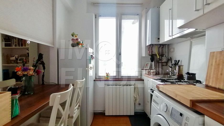 Apartament Superfinisat Zona Centrala cu Parcare - Poză 4
