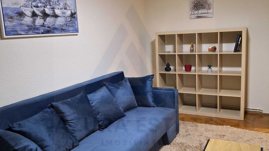 Apartament 3 camere mobilat si utilat modern parter zona Sub Arini - Poză 3