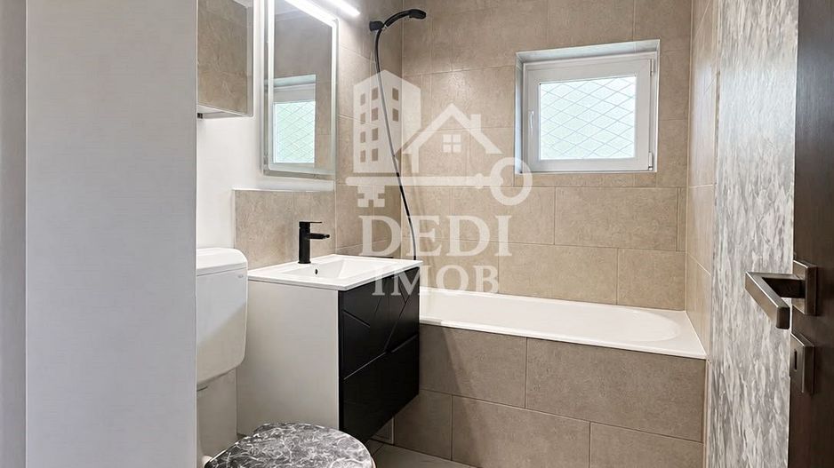 Apartament cu 2 camere de vanzare zona Rogerius, Oradea - Poză 7