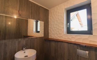 Vila deosebita cu 6 camere in Zorilor si teren de 760 m2 - Poză 30