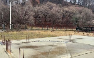 TEREN INTRAVILAN 2200 MP CAMPULUNG ARGES - Poză 37