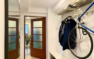 Vânzare apartament cu 2 camere 63 mp, zona ultracentrală. - Poză 2