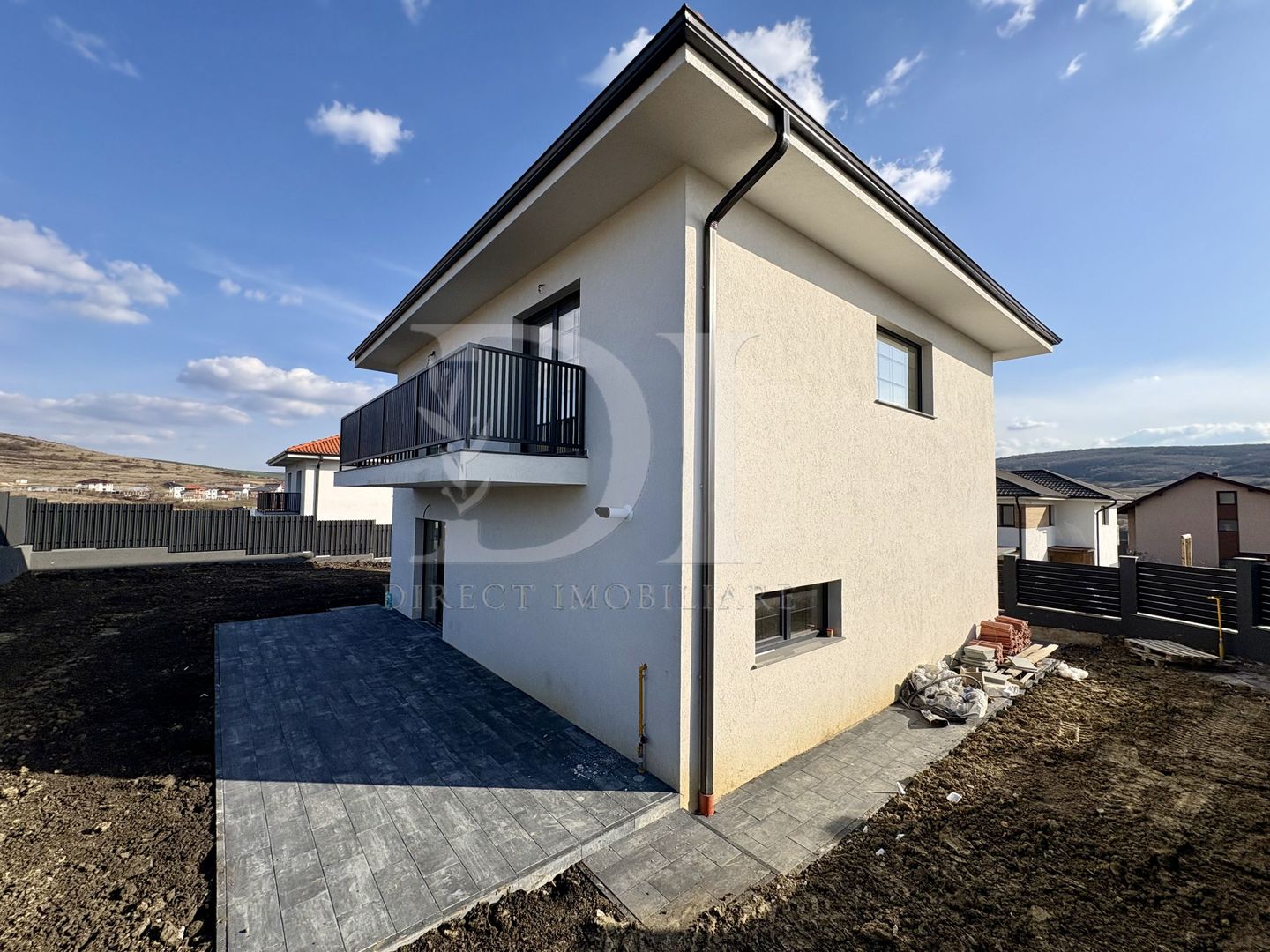 Casa cu 4 camere -Chinteni Cluj - Poză 5