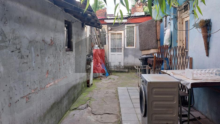 Casa "SAVBOENT", singur curte, teren 223 mp - Poză 1