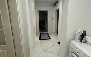 Central - Tg Cucu bloc tip Vila - 2 camere Decomandat RENOVAT 60mp - Poză 7