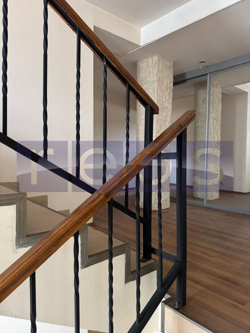 DE VÂNZARE VILĂ | OPORTUNITATE DE INVESTIȚIE | PRETABILĂ CENTRU BĂTRÂNI - Poză 18